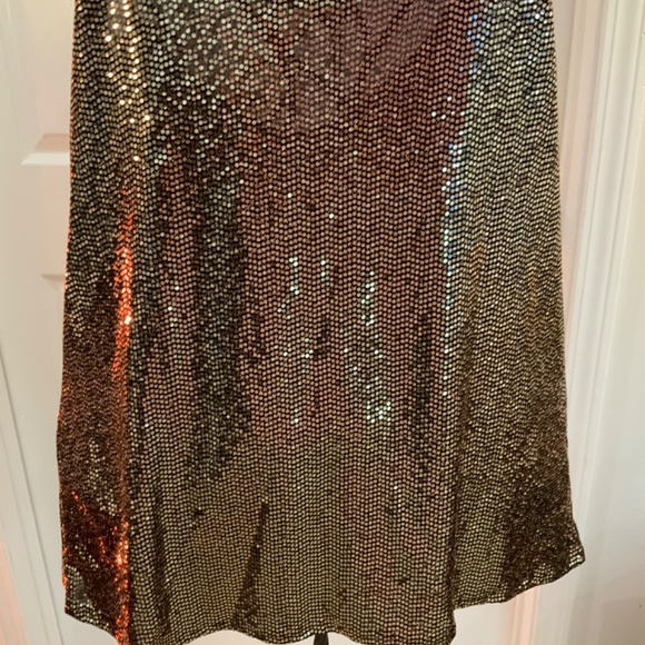 GOLD SEQUIN TANK PLUS SIZE 3X NWT - Picture 6 of 9